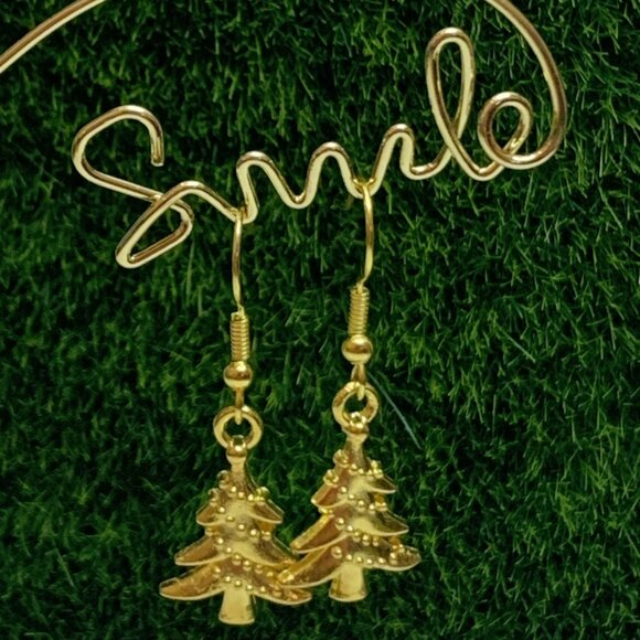 Christmas Tree Earrings, Christmas Earrings, Gift Idea, Holiday Earrings, Tree - Picture 4 of 6